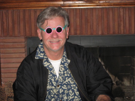 Bob in one of the twins sunglasses 2010