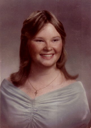 Vicky Senior Picture 1978