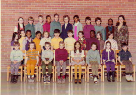 Panorama Elem. Ms. Moran's class '72-4th grade