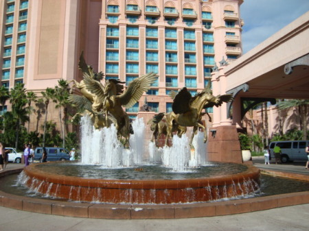 Front of Atlantis Hottel