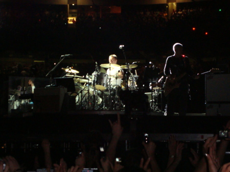U2 360 - Larry Mullen, Jr on drums - 9-24-2009