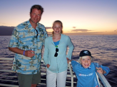 Jim, Hayley, JJ, whale watching Maui 2009