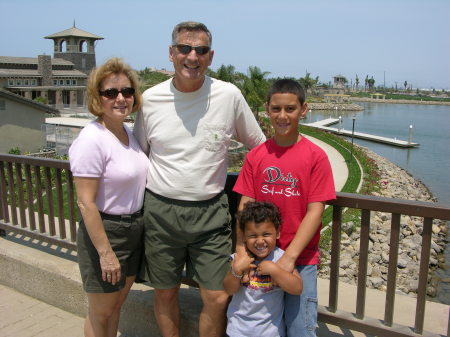 Julie, Greg, Joey & Jordan (2007)