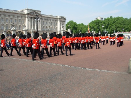 Queens Guards Buckingham