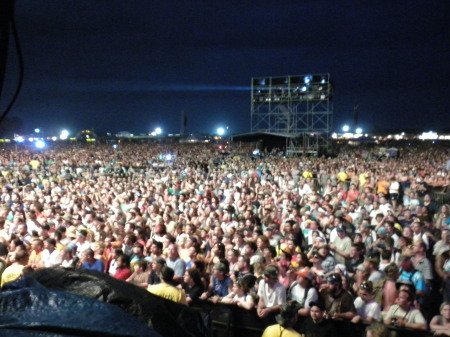 100,000 PEOPLE AT BONNAROO 09