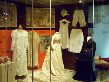 1800's Dress