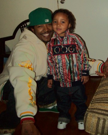 Jamar and his son, Ar'Reis...(My Grandson!)