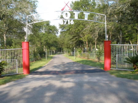 Entrance at Clearwaters Farm