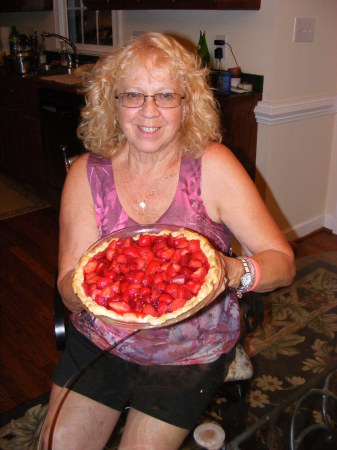 Joni McElyea & birthday pie!