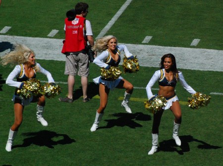 O- and the Chargers Cheerleaders