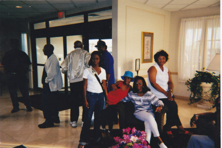 family reunion,2000hotel lobby