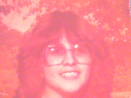 Inez Flores 1982