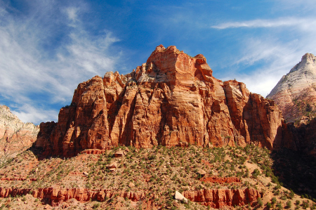 Watchman Mountain, entrance of Zion Canyon