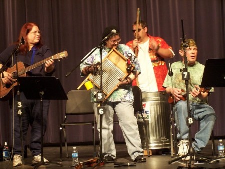 The Wild Ukulele string Band