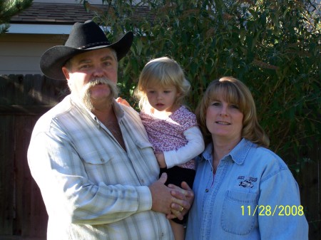 Joe, Bailee & me Thanksgiving 2008