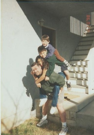 Kids & I minus the baby.  2000