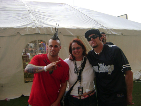 me wih band members at earthday birhday