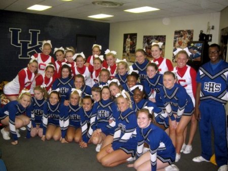 Alyssa with cheerleaders at Rupp arena