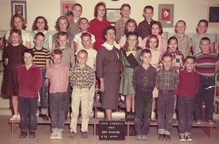 Inez Carroll 4th grade class picture