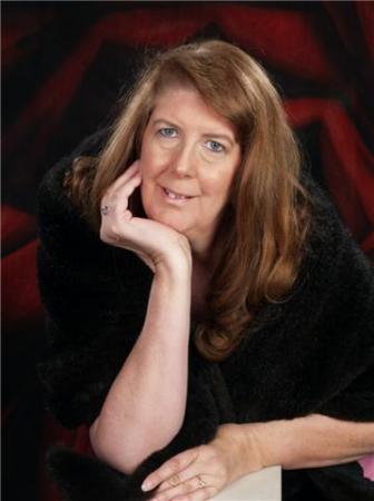 Lynn Charlot's Classmates® Profile Photo