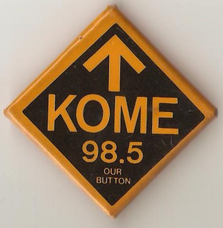 KOME BUTTON 001