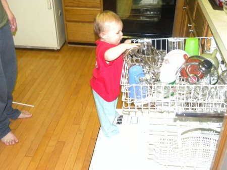 Capri helping Mommy wash dishes!