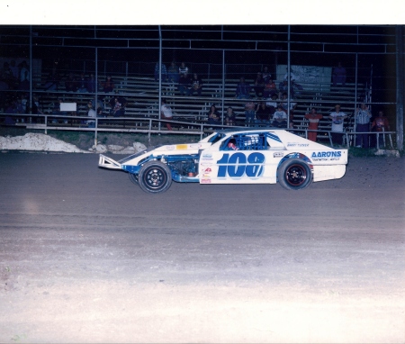 A main at Thunderbird Speedway