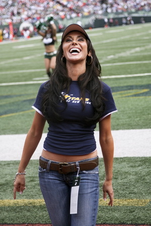 Jennifer on Sidelines - NY Titans Jersey Day