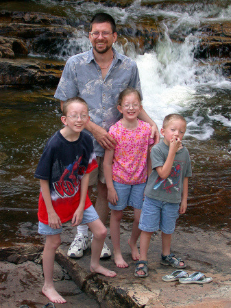 mark w/kids july 2006