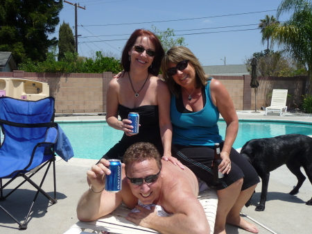 Out by the pool with family!