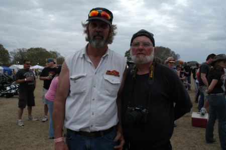 Darryl & Biker Rogue  Texas 2009