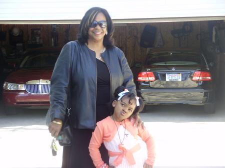 Cynthia and Granddaughter Lexi