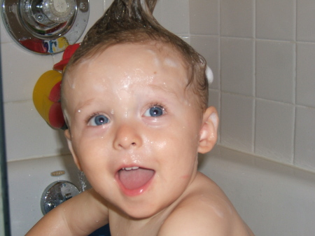 Little Sal in the tub April 2009