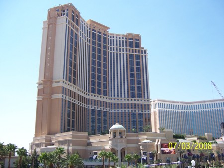 Palazzo Hotel & Casino