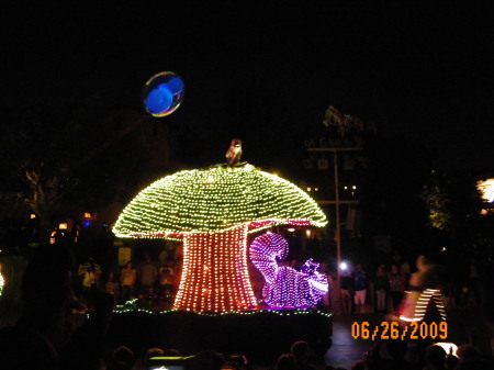 disneyland lidht parade 09 183