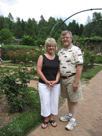 Barb & I in the Biltmore rose gardens