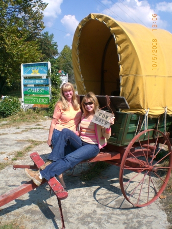 Outside the Coker Creek Welcome area