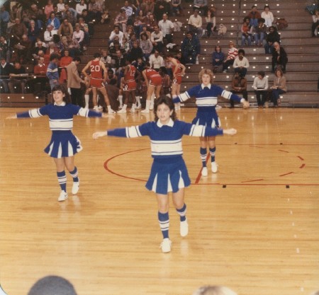 Cheerleading in W. Burlington at SCC