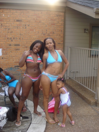 family at the pool