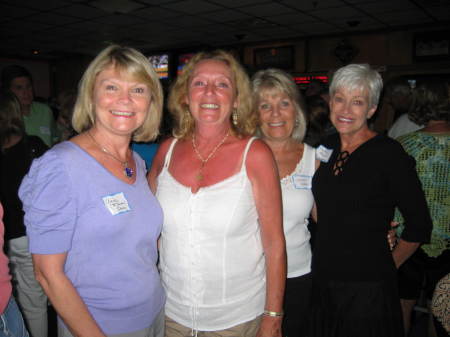 Anne, Kathy Hammer (68), Sharon, Cathy