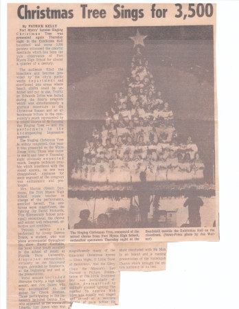 1969 Singing Christmas Tree