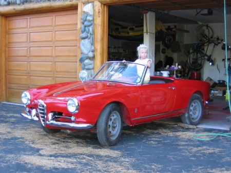 Annika and '58 Alfa