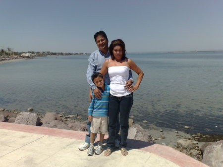ME AND MI WIFE IN LA PAZ, BAJA SUR. MEXICO