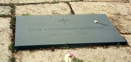 JFK GRAVE0001