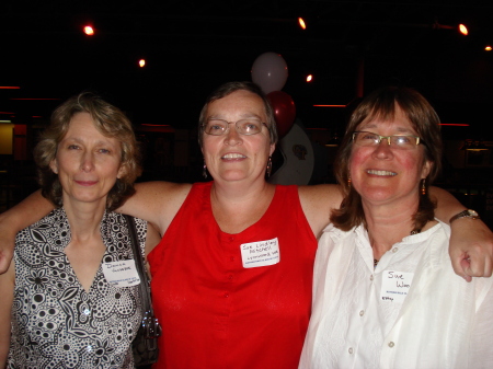Donna Vandeboe, Sue Lindley & Sue Wood