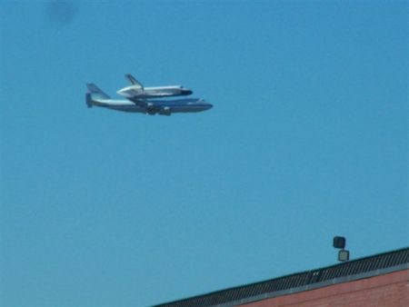 Space Shuttle Transported to Ellington Field