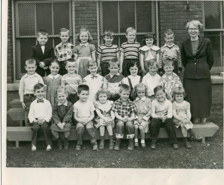 hazelwood kindergarden, Barberton, OH 1953