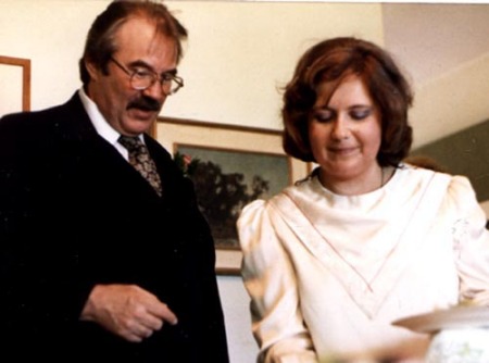 Liz and Kenn at their wedding 1985