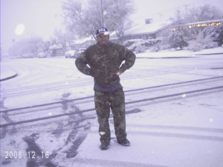 papa does like the snow look at his skidmarks