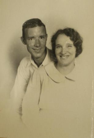 Daniel Arthur Willis, Sr. & Maggie T. Willis